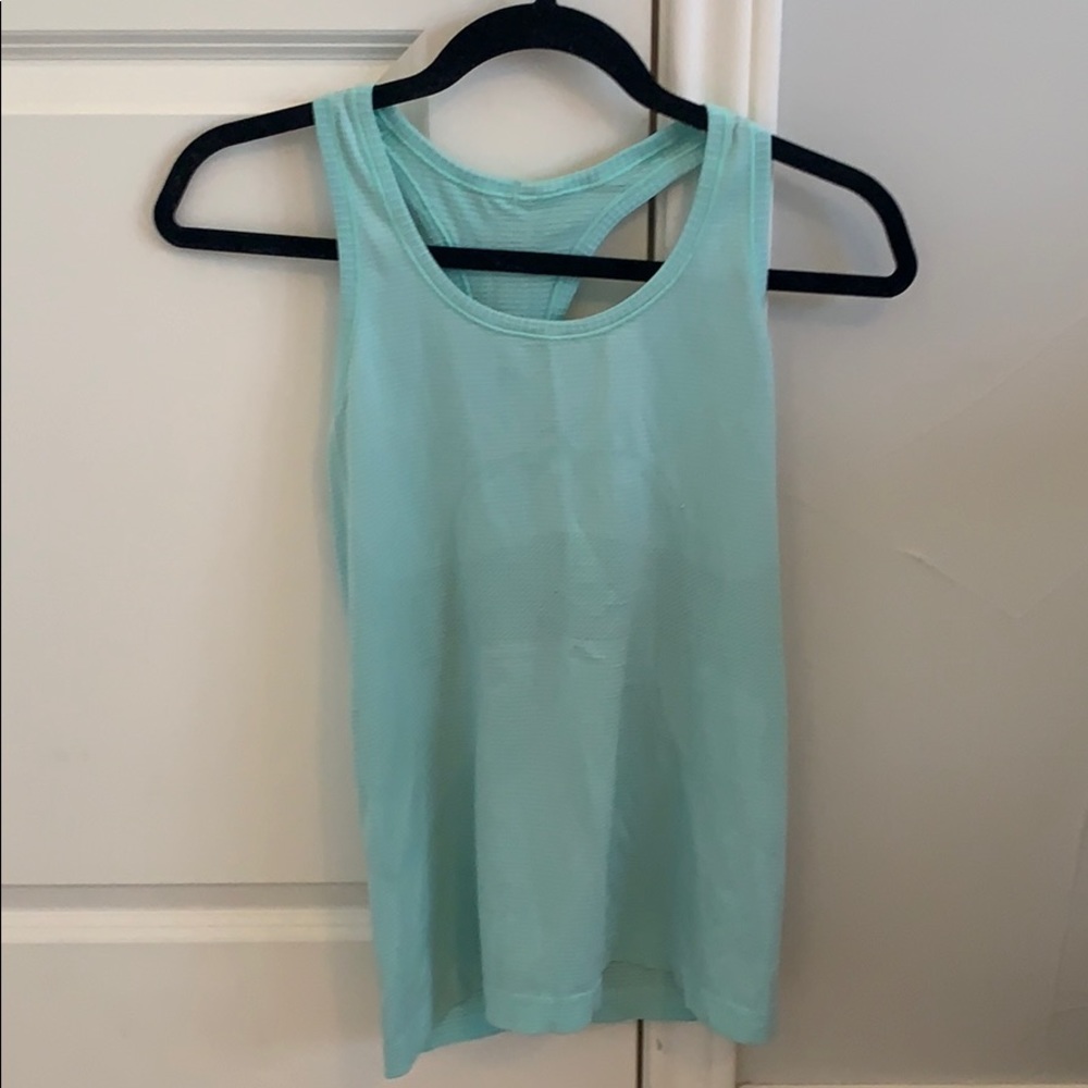 Lululemon tank top